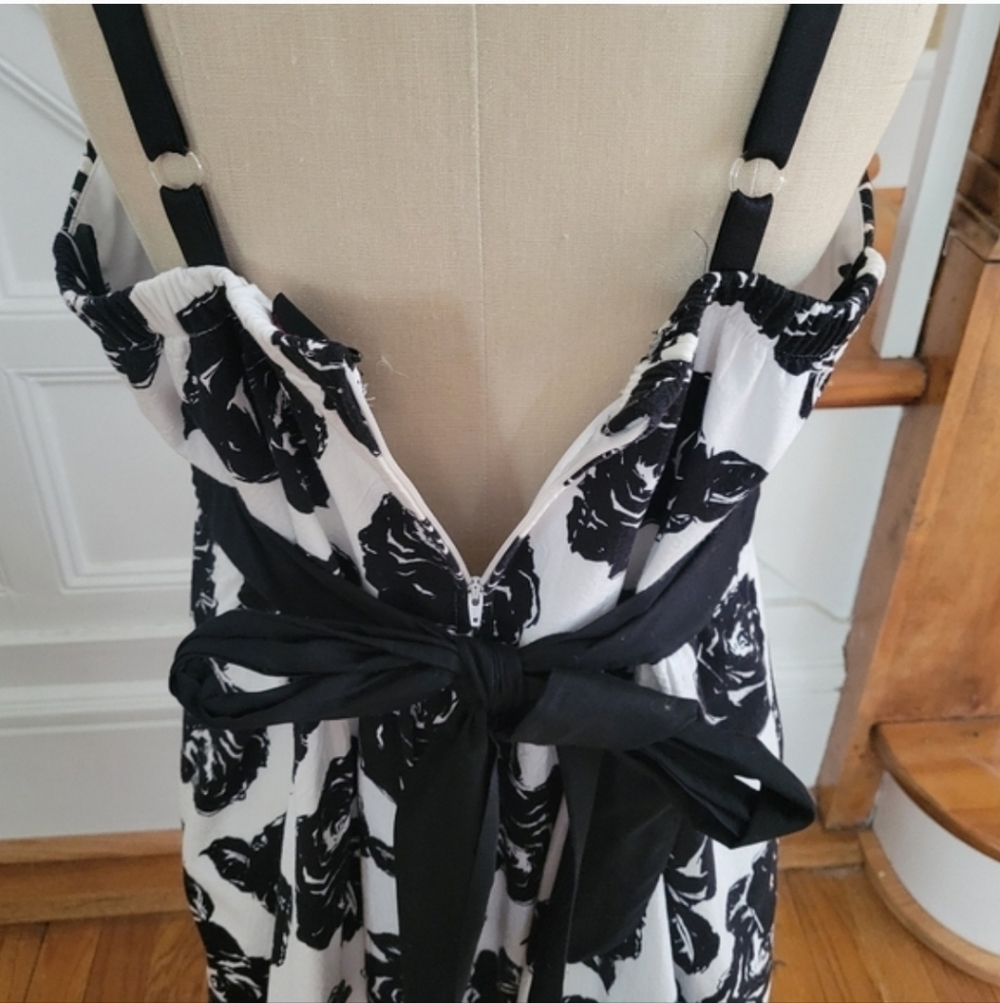 TORRID Rose Pattern Black White Dress Plus Size 14 - Picture 5 of 8